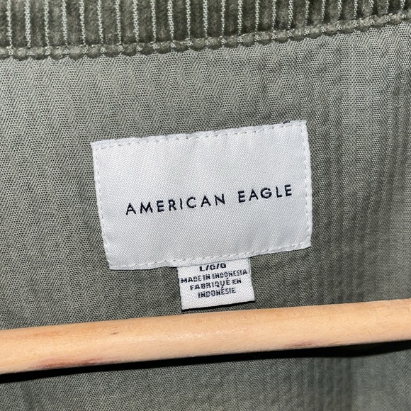AMERICAN EAGLE CORDUROY CROPPED JACKET GREEN SIZE LARGE - Picture 2 of 5